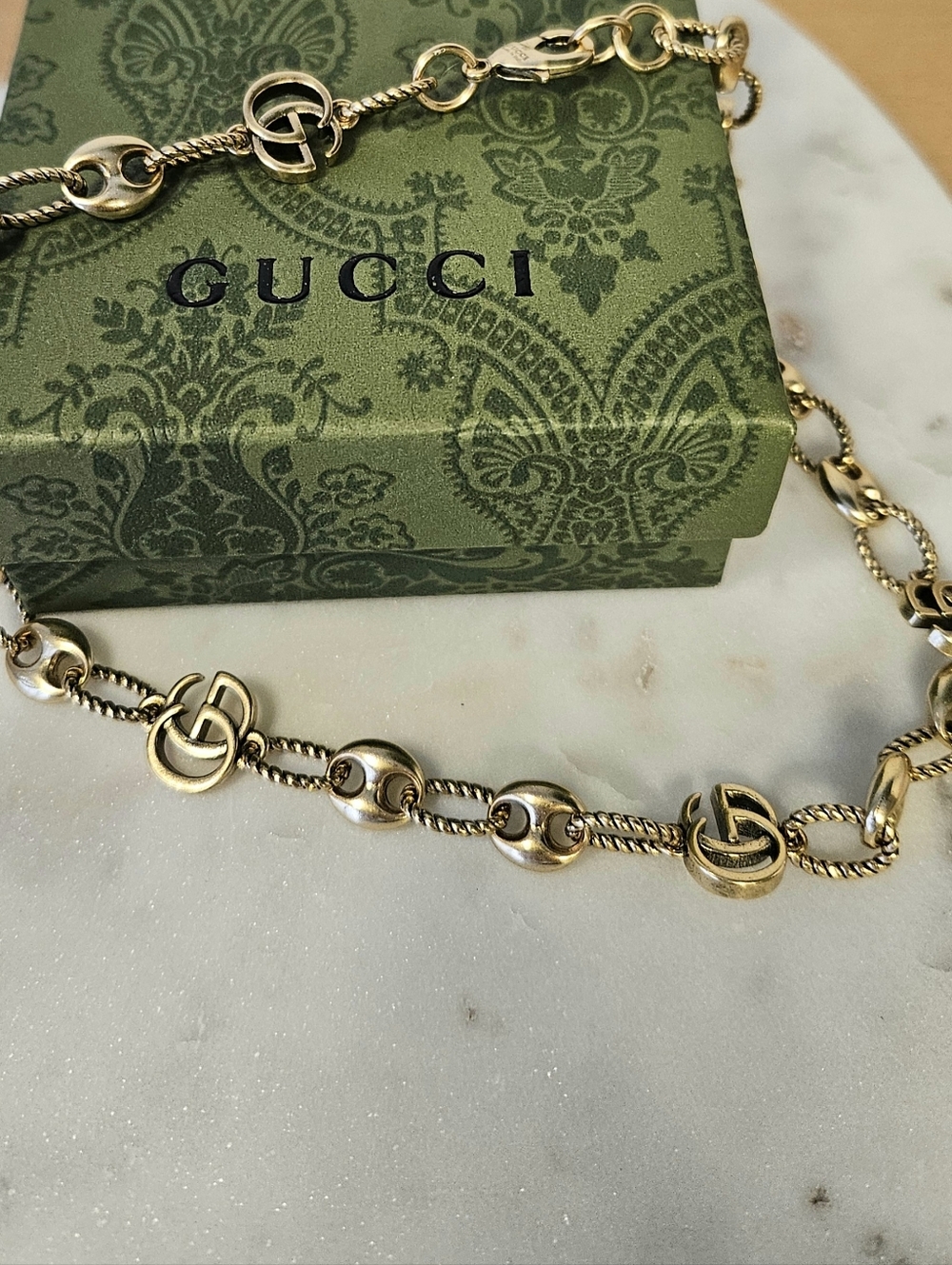 ✨️ GUCCI Gold Plated Interlocking Double GG Link Chain Necklace ✨️ - Picture 7 of 9